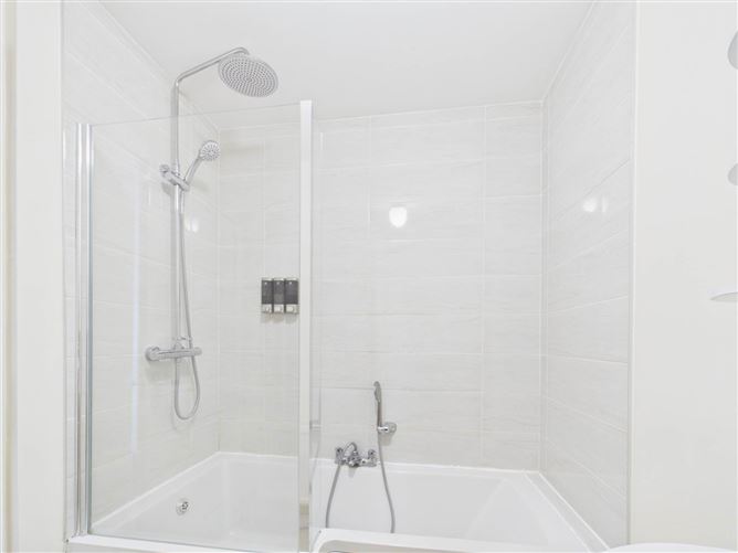 23 Russell Close, Gracefield Manor, Ballylynan, County Laois