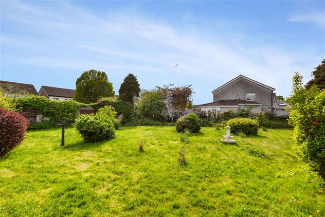 Photo 15 of 23 — 111 Pinewood Crescent, Glasnevin, Dublin 11
