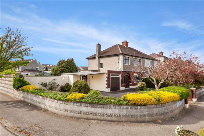 111 Pinewood Crescent, Glasnevin, Dublin 11