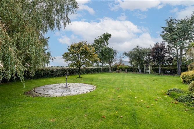 RÁTH LUIRC STRIFELAND THE HILLS SKE, Skerries, County Dublin