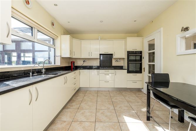 RÁTH LUIRC STRIFELAND THE HILLS SKE, Skerries, County Dublin