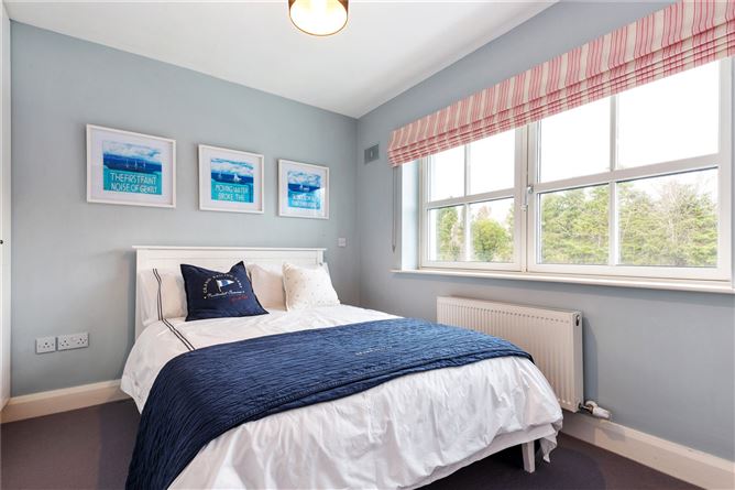 21 Oakdale Drive, Cabinteely, Glenageary