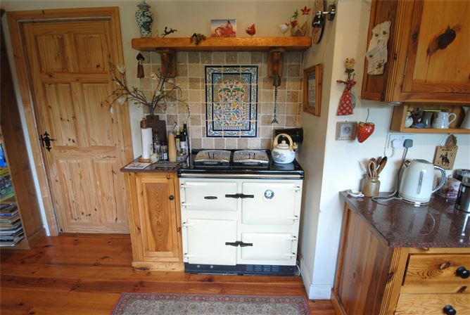 Walnut Creek, Ballincard, Five Alley, Birr, Co. Offaly