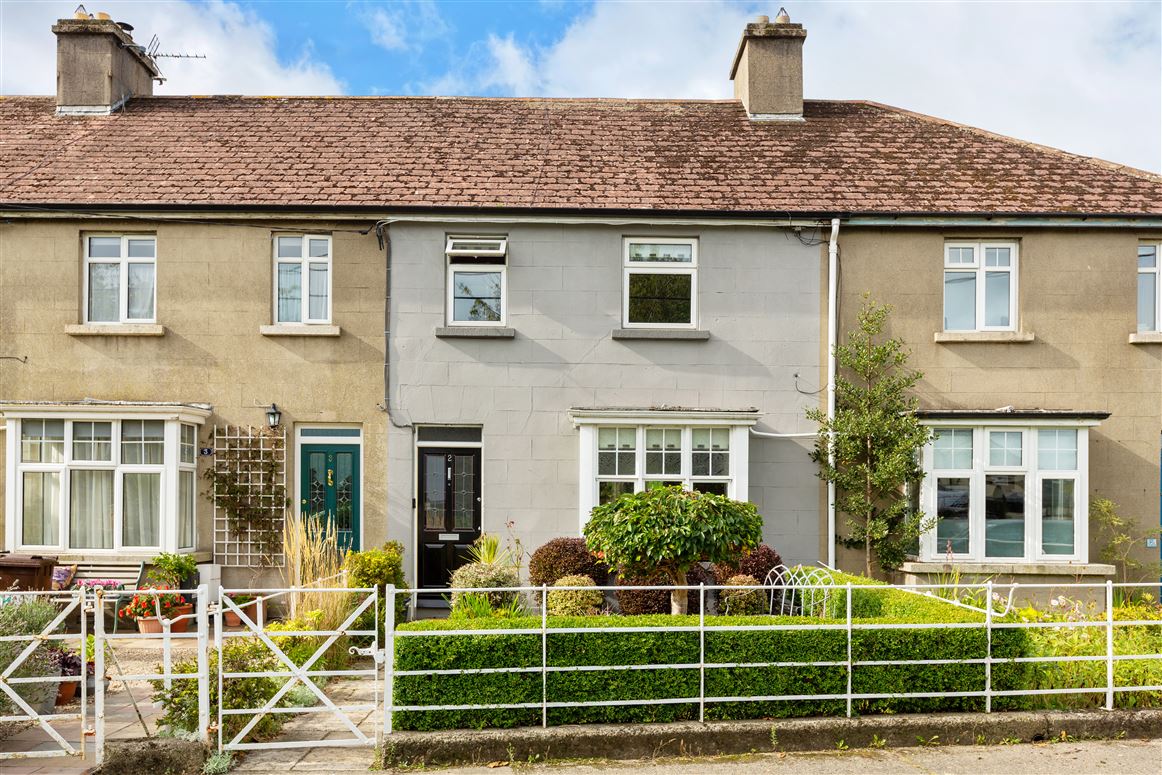 2 Glenburgh Terrace, Lower Dargle Road , Bray, Wicklow Fenelon