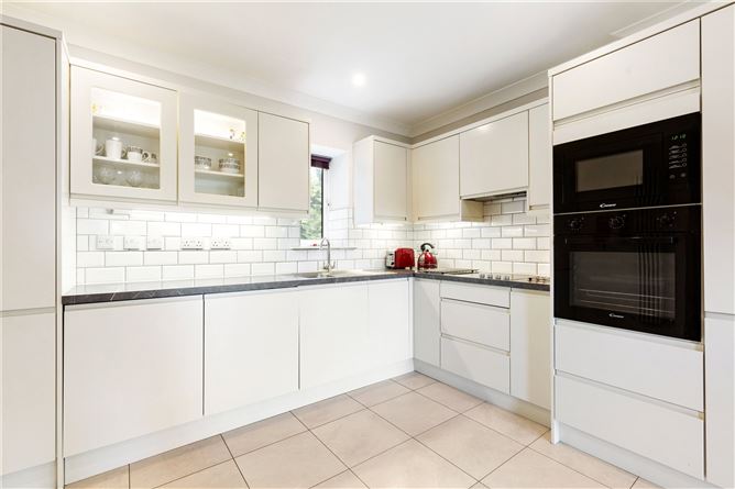 15 The Ailesbury, Donnybrook Castle, Stillorgan Road, Donnybrook, Dublin 4