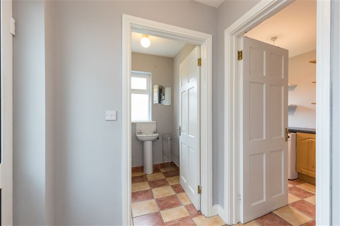 28 Barrowvale, Portlaoise Road, Graiguecullen, Carlow