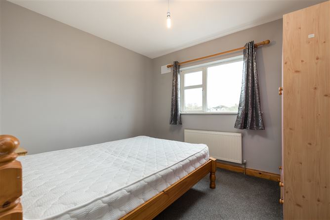 28 Barrowvale, Portlaoise Road, Graiguecullen, Carlow