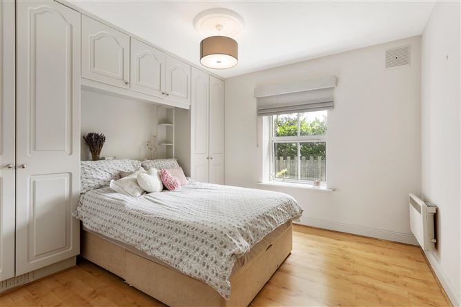 8 Westfield, Rock Road, Blackrock, Co. Dublin