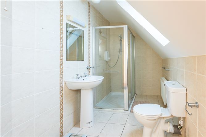 3 Curra Glen, Clondrohid, Macroom, Cork