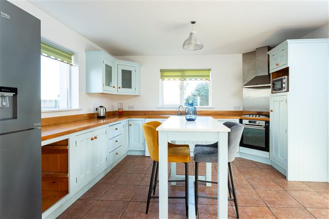 3 Curra Glen, Clondrohid, Macroom, Cork