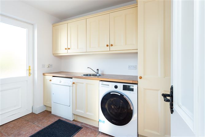 3 Curra Glen, Clondrohid, Macroom, Cork