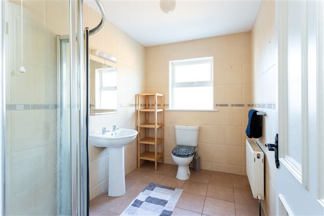 3 Curra Glen, Clondrohid, Macroom, Cork