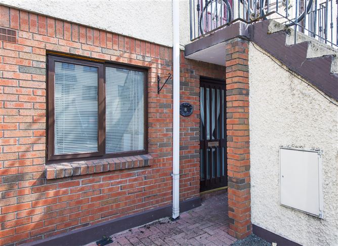Apartment 8 Kingshall, Chapelizod, Dublin