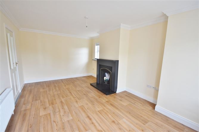 28 Cois Baile, Ballygologue Rd, Listowel, Co. Kerry