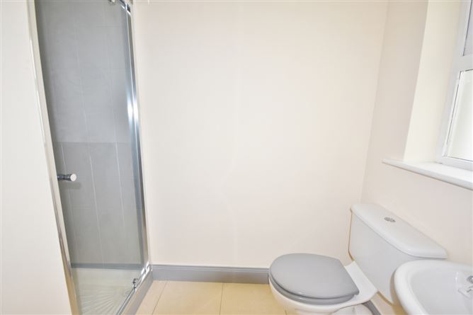 28 Cois Baile, Ballygologue Rd, Listowel, Co. Kerry