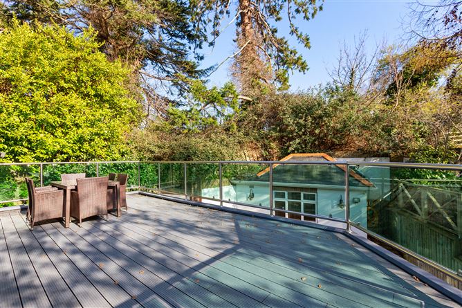 Hillside, 5A Louvain, Ardilea, Clonskeagh, Dublin 14