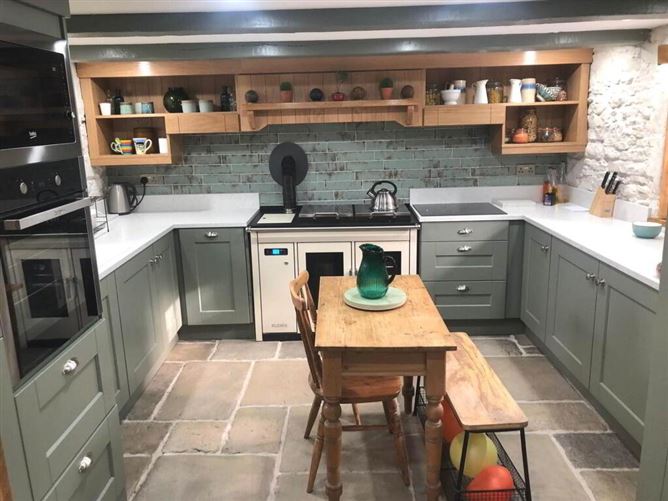 Hopesgate Cottage, Derryvale, Roscrea, Tipperary