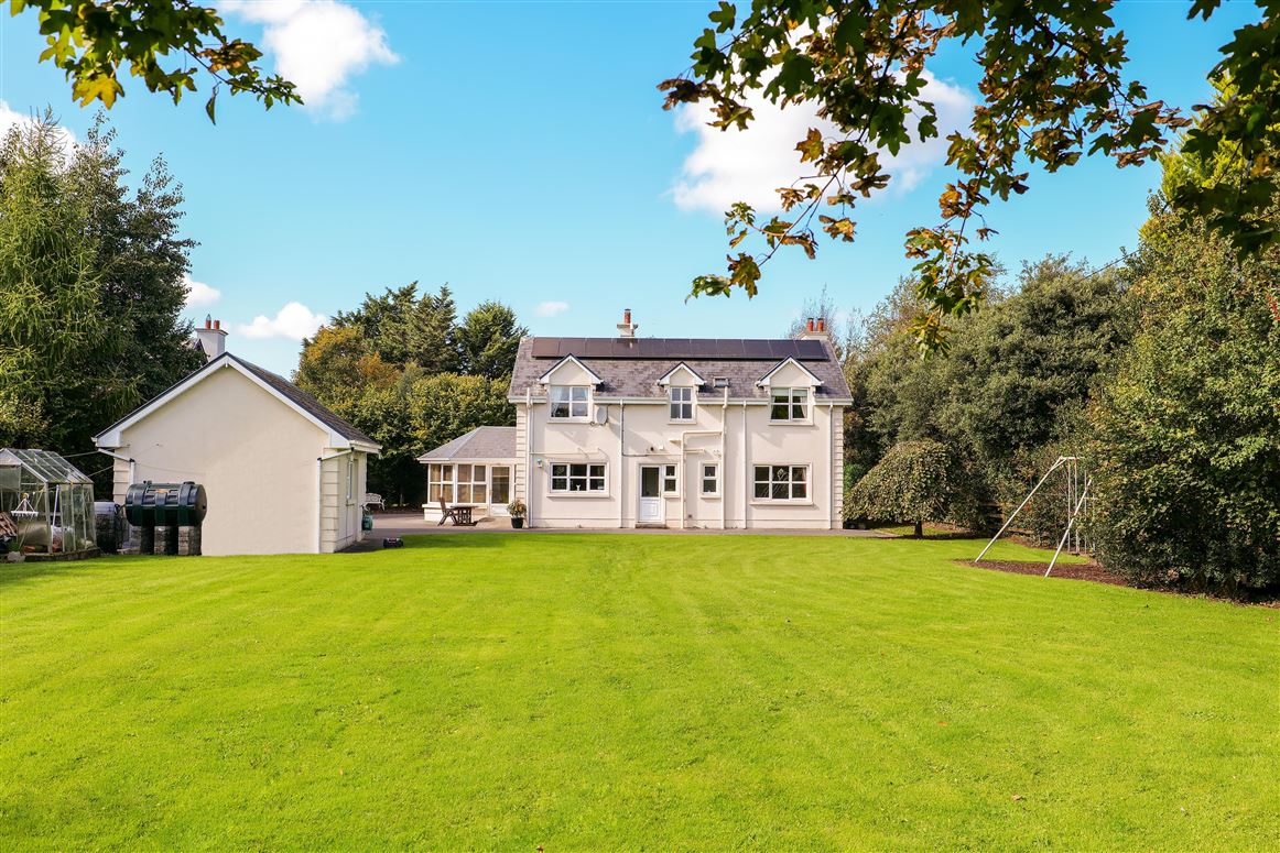Residence at Roveagh, Kilcolgan, Galway Residence at Roveagh, Kilcolgan, Galway