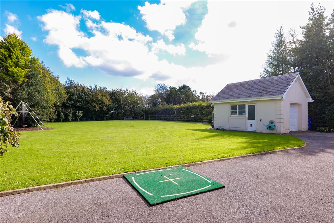 Residence at Roveagh, Kilcolgan, Galway Residence at Roveagh, Kilcolgan, Galway