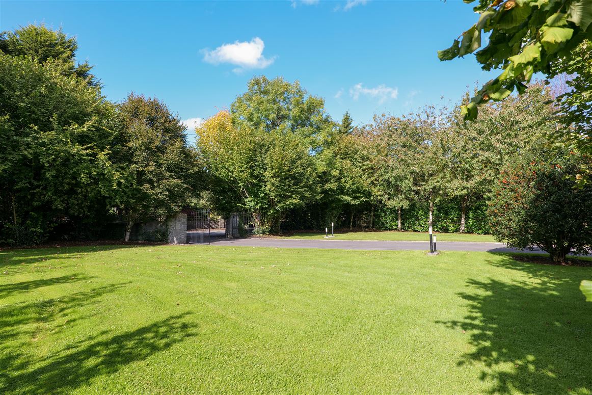 Residence at Roveagh, Kilcolgan, Galway Residence at Roveagh, Kilcolgan, Galway