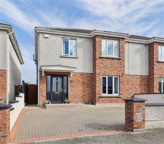35 Woodgate Heights, Dunleer, Louth
