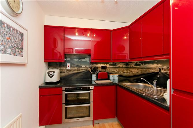 7 Cedarmount, St. Brigid's Road, Stillorgan, Co. Dublin.