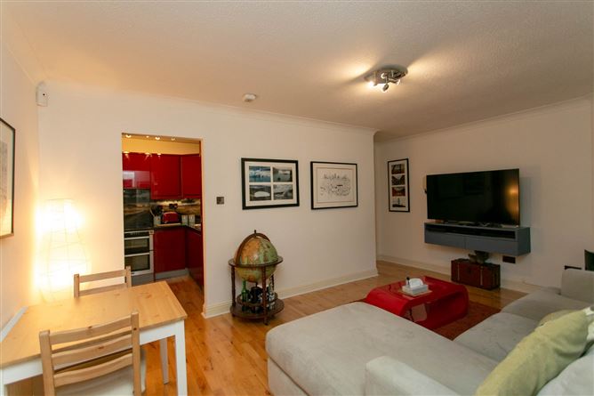 7 Cedarmount, St. Brigid's Road, Stillorgan, Co. Dublin.