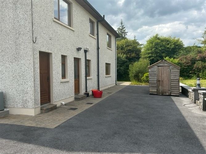 Woodhill, Tullaghaun, Ballyhaunis, Mayo
