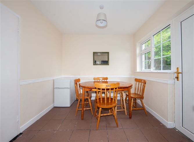 30 Kingswood Drive, Kingswood Heights , Tallaght, Dublin