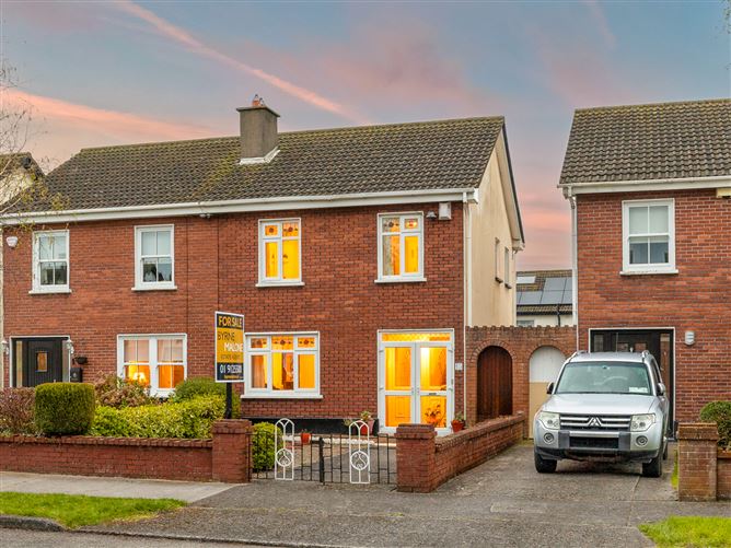 15 Pineview Avenue, Aylesbury,   Dublin 24