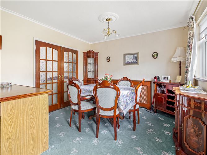 15 Pineview Avenue, Aylesbury,   Dublin 24