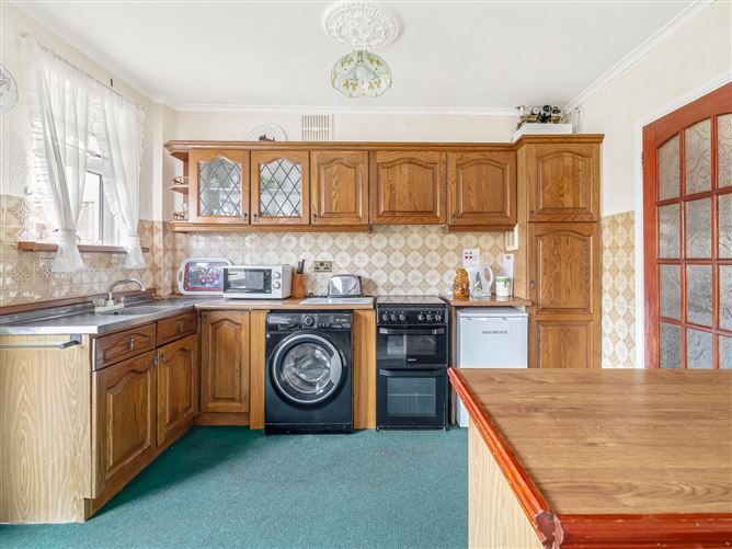 15 Pineview Avenue, Aylesbury,   Dublin 24