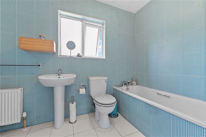 35 Tonlegee Road , Artane, Dublin 5