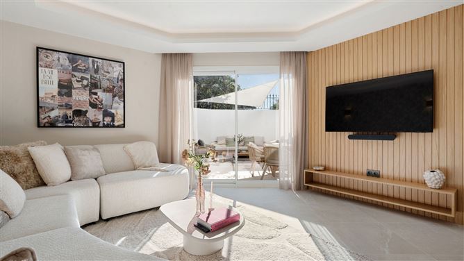Spain, Marbella, Nueva Andalucia - COSTA-00971P
