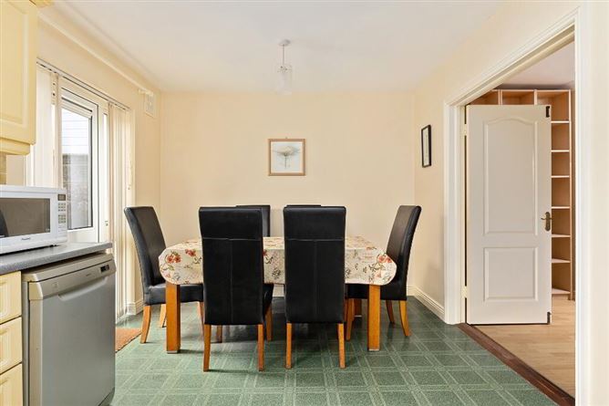 Photo 7 of 19 — 1 Castle Riada Drive, Lucan, Dublin