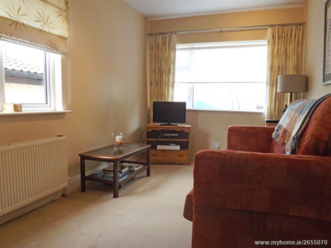 Glenhest, 7 Firgrove Lawn, Bishopstown, Cork