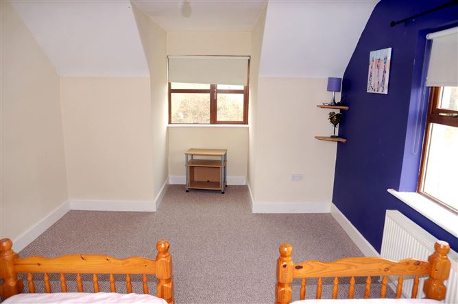 9 Rectory Grove, Duncormick, Wexford