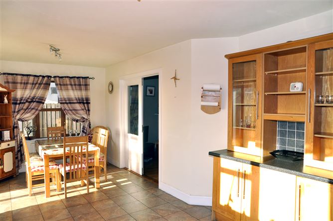 9 Rectory Grove, Duncormick, Wexford