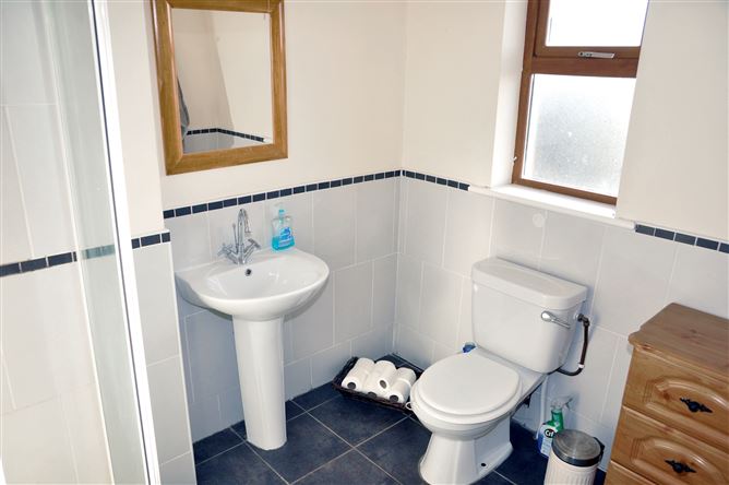9 Rectory Grove, Duncormick, Wexford