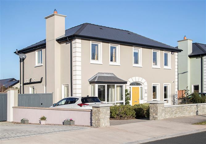 9 Castle Keep, Friar's Walk, Abbeyside, Dungarvan, Co. Waterford
