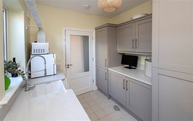 9 Castle Keep, Friar's Walk, Abbeyside, Dungarvan, Co. Waterford