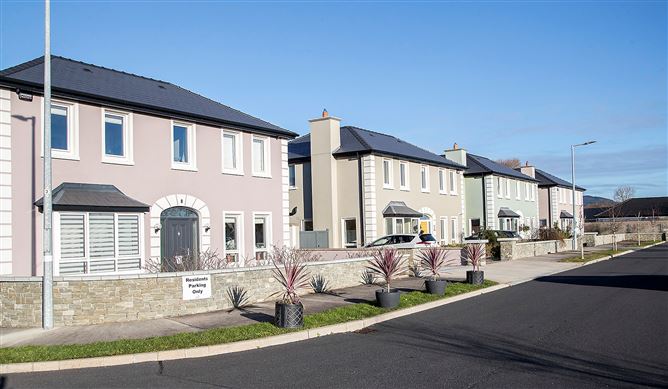 9 Castle Keep, Friar's Walk, Abbeyside, Dungarvan, Co. Waterford