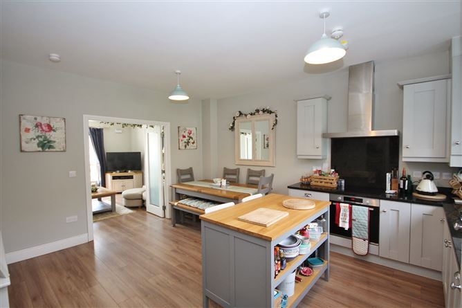 10 Somerton Court, Lucan, Co. Dublin