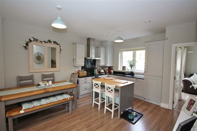 10 Somerton Court, Lucan, Co. Dublin