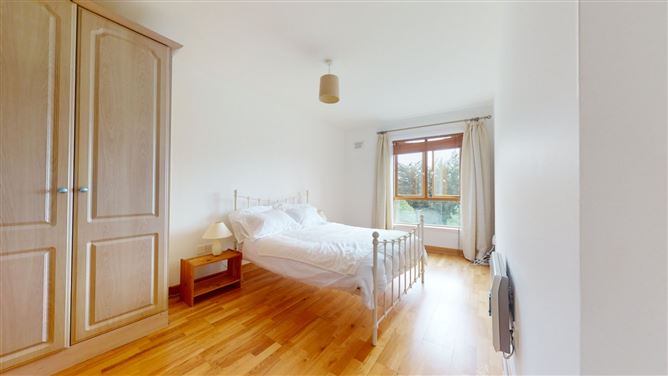 124 An Crannog, Granitefield Manor, Rochestown Avenue, Dun Laoghaire, Co. Dublin