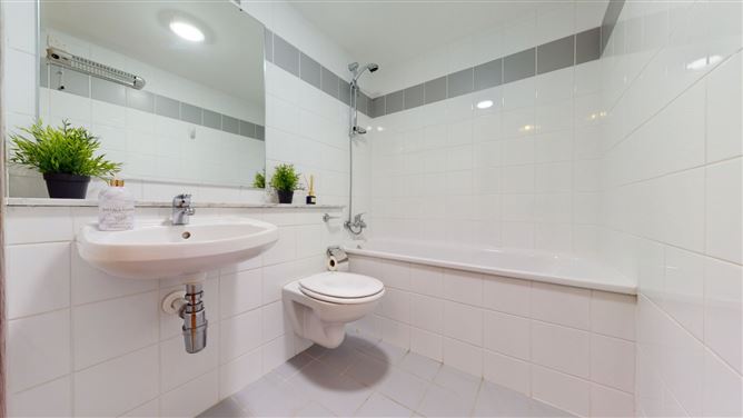 124 An Crannog, Granitefield Manor, Rochestown Avenue, Dun Laoghaire, Co. Dublin