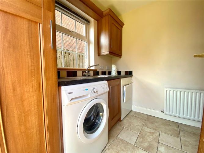 40 Montfort, Monaghan