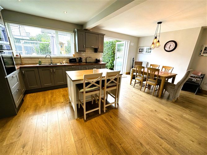 48 Brookville Avenue, Clareview, Ennis Road, Co. Limerick, Clareview