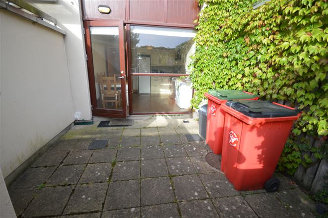 5 Castlegate Terrace, Adamstown, Lucan, Dublin