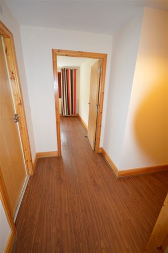 5 Castlegate Terrace, Adamstown, Lucan, Dublin